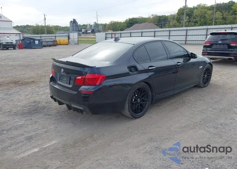 2013 BMW 528I xDrive z USA, uszkodzony, nr VIN WBAXH5C55DD110310